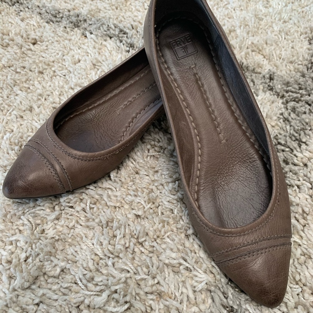 Frye pointed toe flats size 8